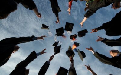 Best Social Media Marketing Freelancer: Top 10 Courses to Take After Graduation